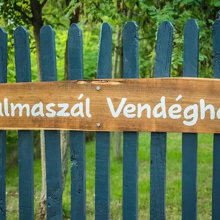 Ferienhaus Szalmaszal Vendeghaz