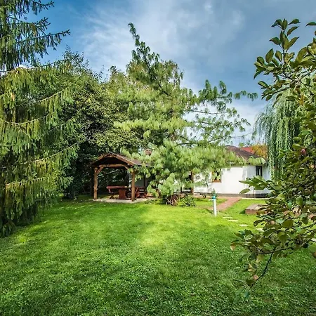 Szalmaszal Vendeghaz בית נופש